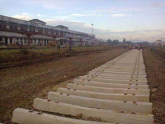 Broad Gauge conversion to be completed by January 31, 2015 on Lumding-Silchar-Agartala Rly route Broad Gauge conversion to be completed by January 31, 2015 on Lumding-Silchar-Agartala Rly route